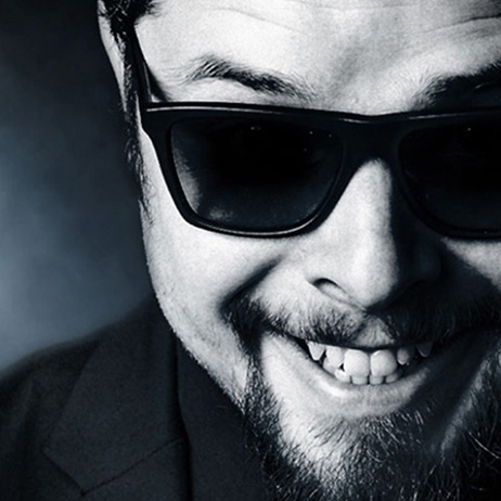 Gabriel Castañeda, Comedian, Grins 